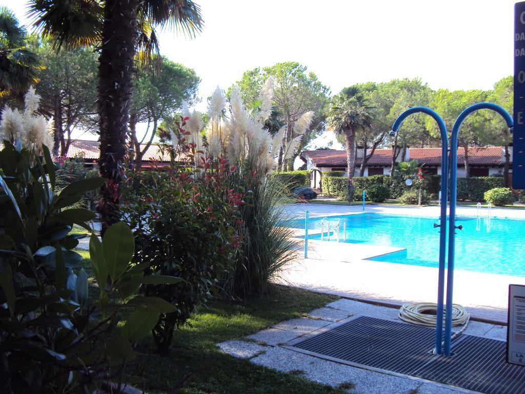 Villetta Corte Grande Villa Aprilia Marittima Exterior photo
